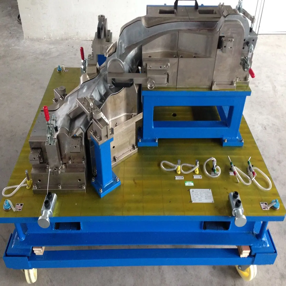 Checking fixture automotive abc pillar dimensions, parameter testing equipment