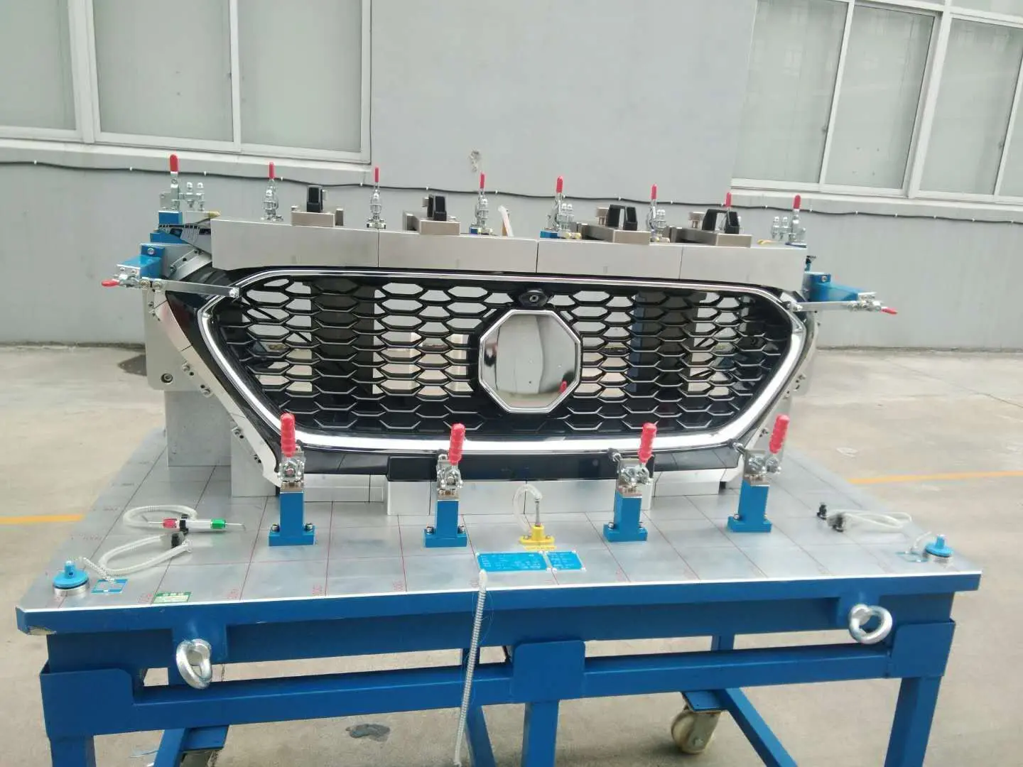 Master the product knowledge of automobile inspection tools and ensure quality